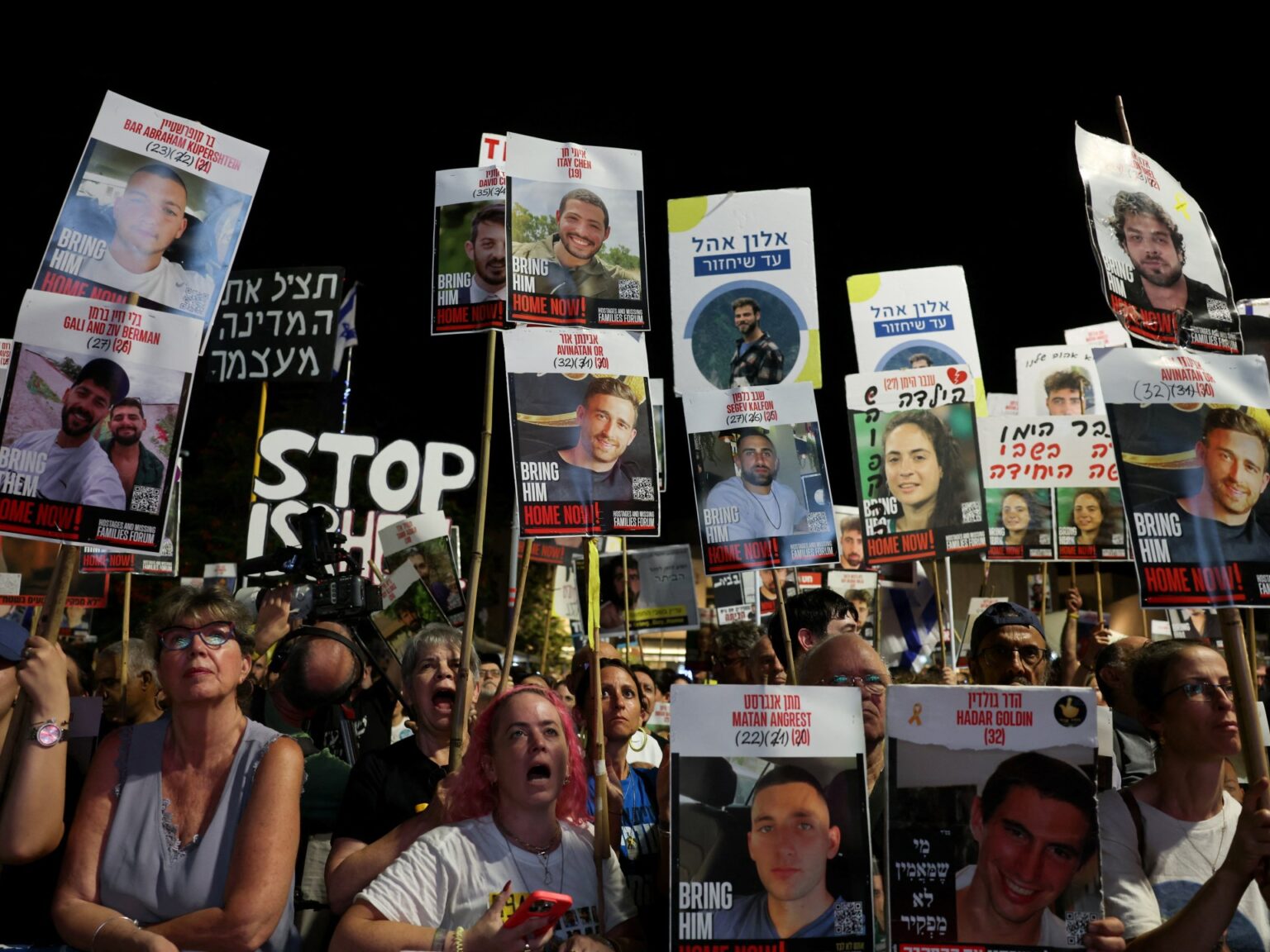 سألها عن حماس وصدمة الرد.. مسنة إسرائيلية تفاجئ المراسل باعتراف نادر (فيديو)