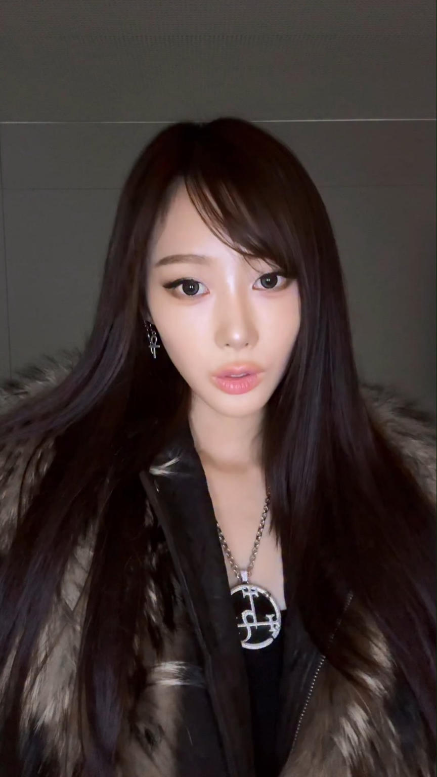 251030 تحديث aespa TikTok مع جيزيل - bday fit