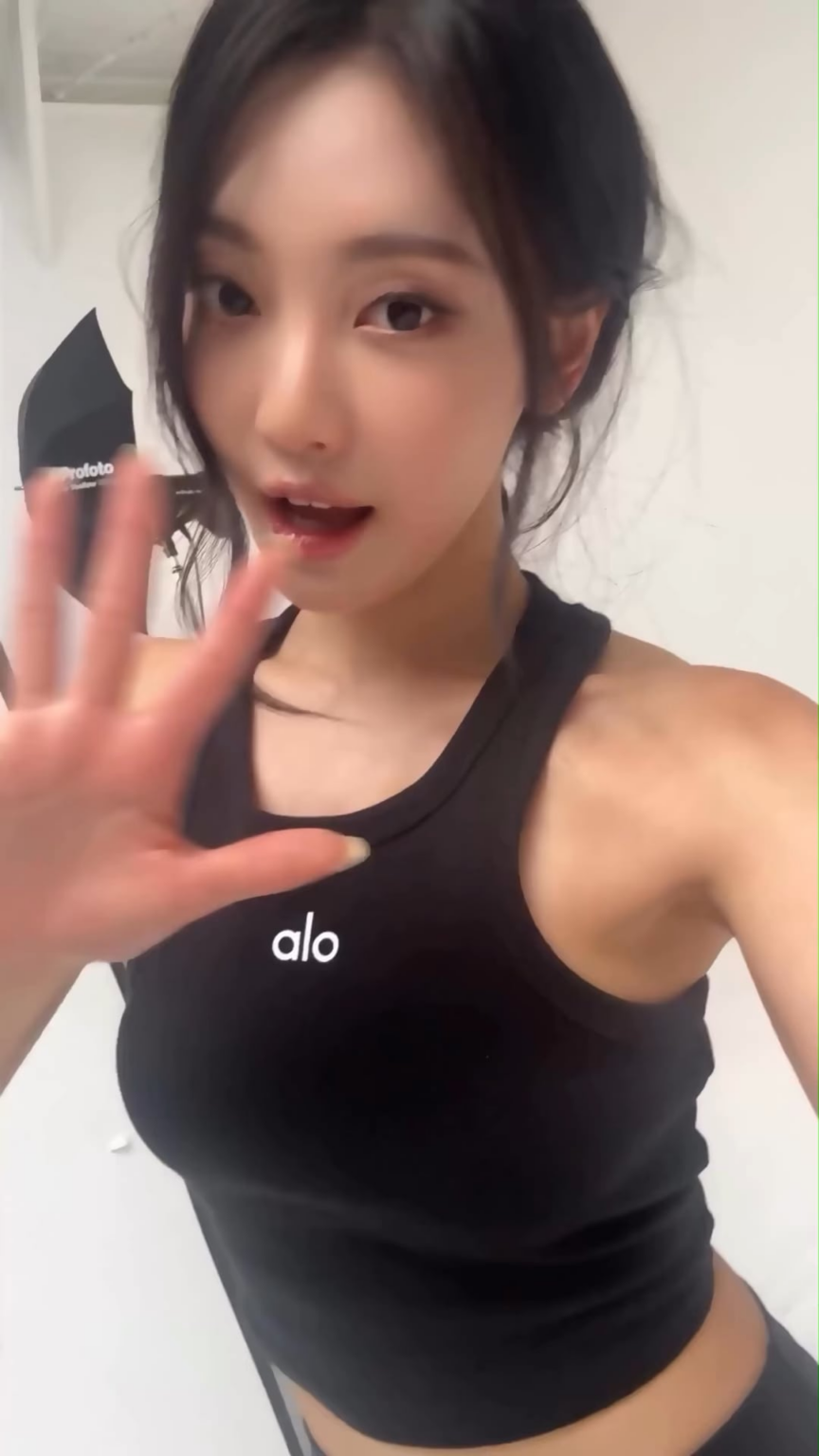 251010 تحديث قصة ALO سيول على الانستقرام مع نينغ نينغ