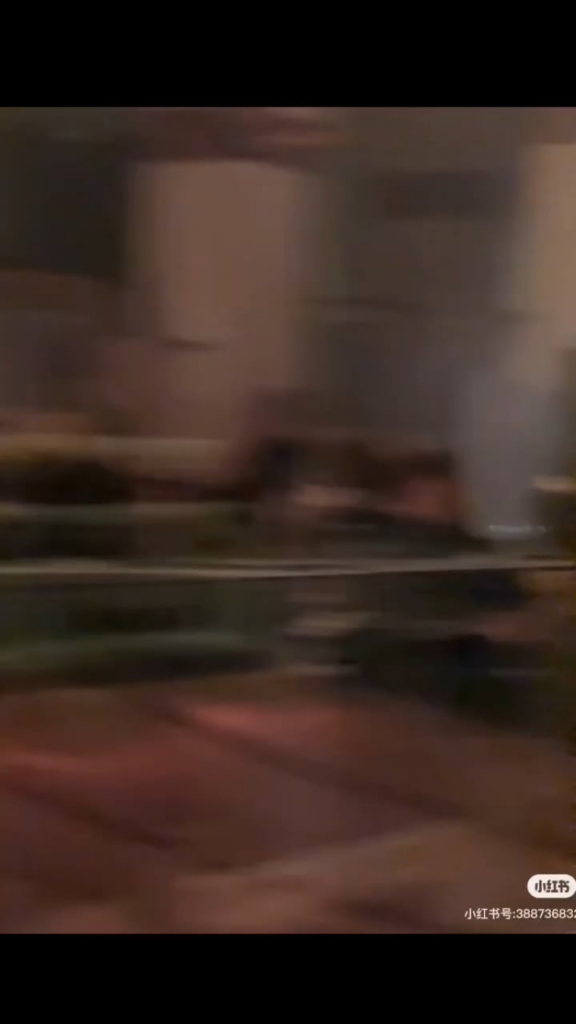 251007 Wonyoung و Yeonjun في Miu Miu بعد الحفلة