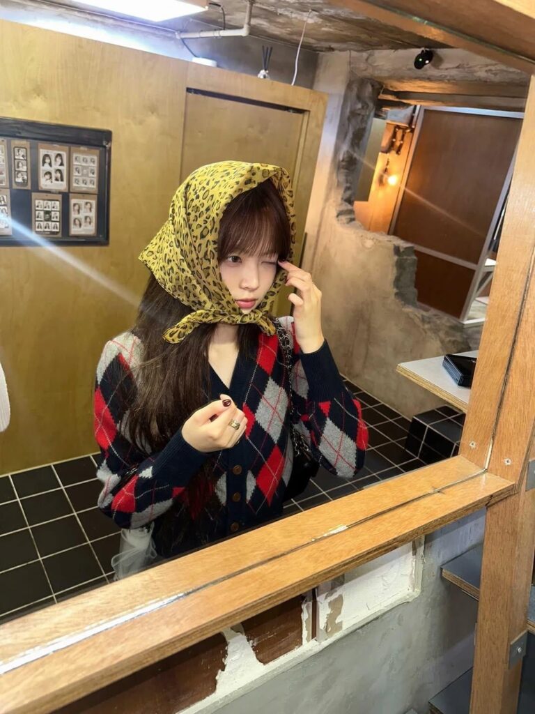 251008 - تحديث هونج ايونتشاي على الانستقرام