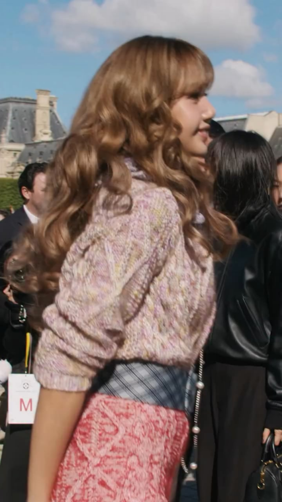 251001 ليزا لويس فويتون