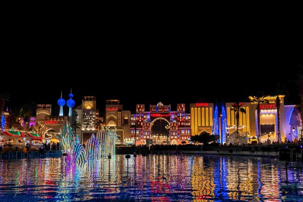 القرية العالمية تستعد لانطلاق موسمها الـ 30 في 15 أكتوبر القرية العالمية تستعد لانطلاق موسمها الـ 30 في 15 أكتوبر