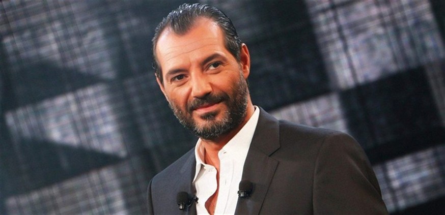 tayyar.org - بالصورة - زوجة عادل كرم في إطلالة نادرة تعرفوا إليها!