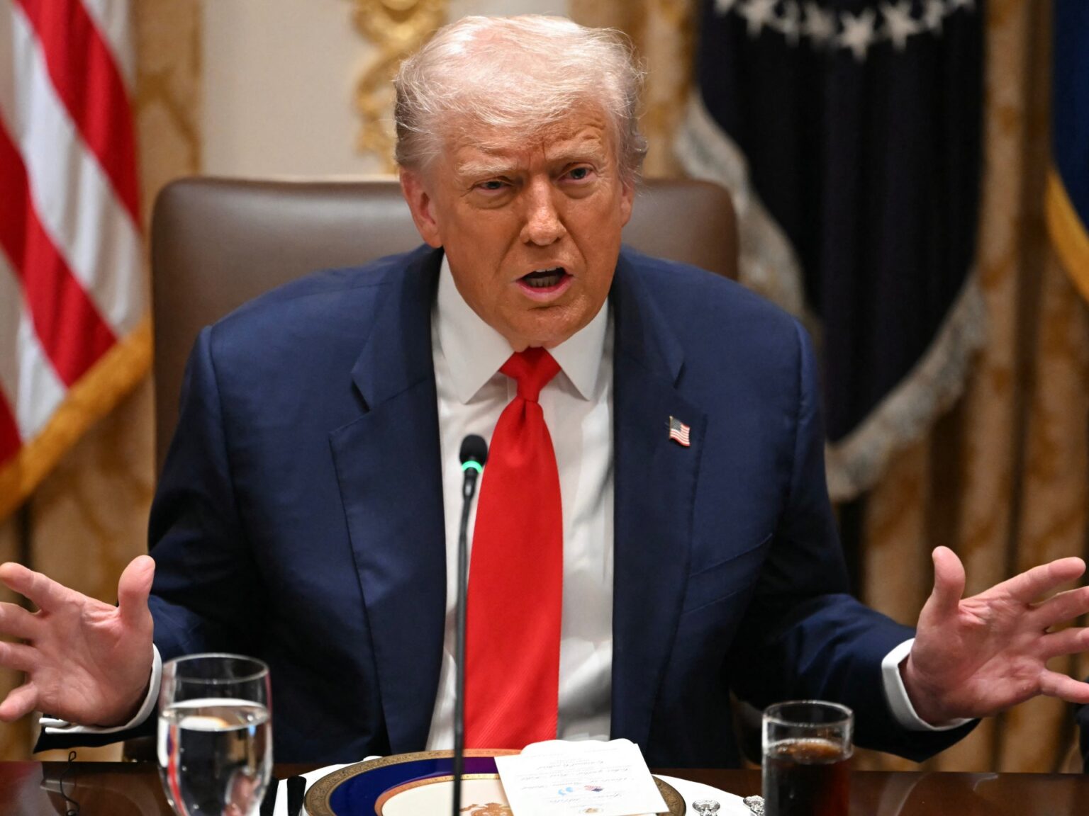 بين إشادة ترامب وإدانة السلطة.. إعدامات حماس للعملاء تثير الجدل | أخبار بين إشادة ترامب وإدانة السلطة.. إعدامات حماس للعملاء تثير الجدل | أخبار