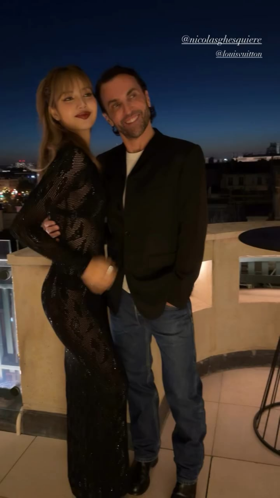 251002 تحديث قصة ليزا IG مع نيكولاس غسكيير