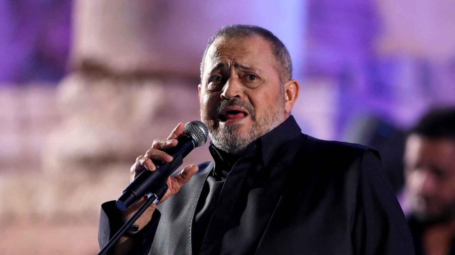 جورج وسوف ومحمد فضل شاكر في سهرة طربية بأبو ظبي – فوشيا foochia-logo