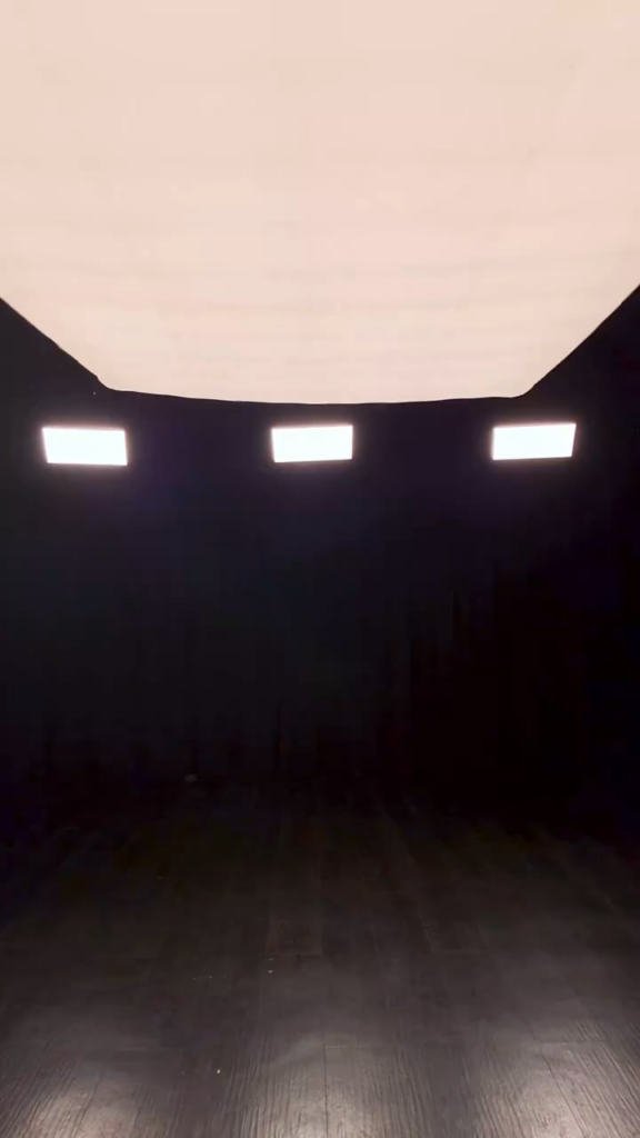 251028 لو سيرافيم