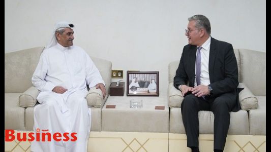 توقيع اتفاقية شراكة وتبادل استثماري في مجال الطاقة بين الفجيرة ومصر توقيع اتفاقية شراكة وتبادل استثماري في مجال الطاقة بين الفجيرة ومصر