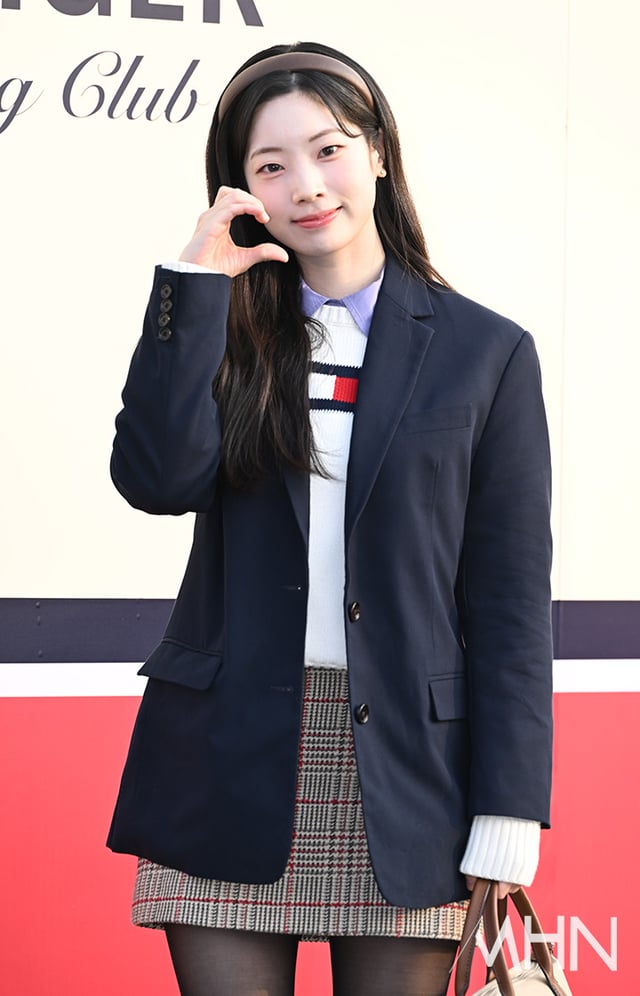 تحديث موقع 251028 MHNSE - DAHYUN في حدث "The Hilfiger Racing Club" الخاص بتومي هيلفيغر في سيول