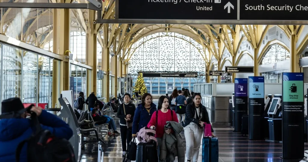 إدارة الطيران الأميركية تؤجل رحلات مع استمرار إغلاق الحكومة