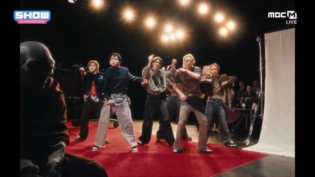 حققت BOYNEXTDOOR أول فوز لها في برنامج "Hollywood Action" على قناة MBC M Show Champion (251029)
