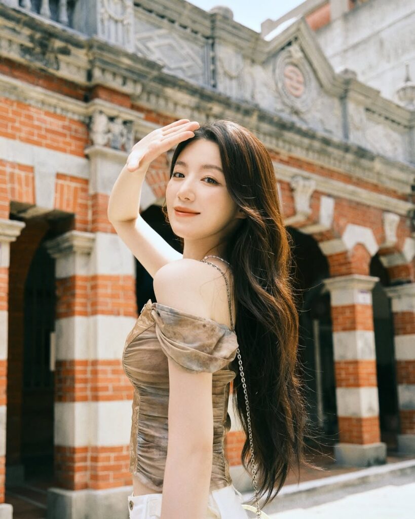 251008 تحديث الانستقرام لـtaoyuantravel مع Shuhua