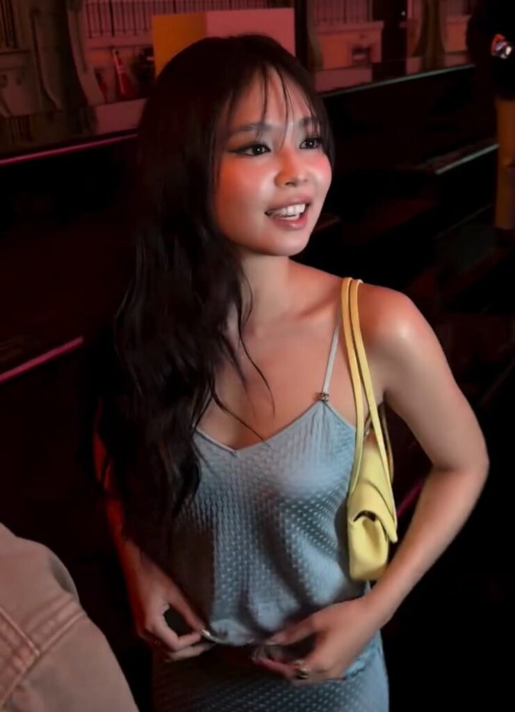 251006 جيني في شانيل