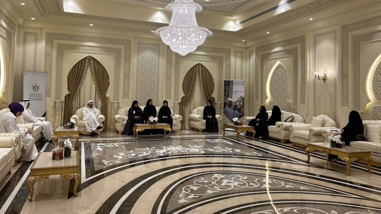 اجتماعية الشارقة تستعرض مبادرات إدارة التثقيف بجلسة نبض مجتمع اجتماعية الشارقة تستعرض مبادرات إدارة التثقيف بجلسة نبض مجتمع