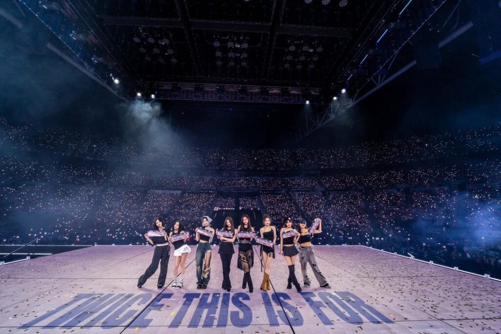 251005 Twitter Update - مرتين  World Tour في Bulacan يا له من ليلة سحرية في بولاكان ، شكرًا لك مرة واحدة! 🫶🏻