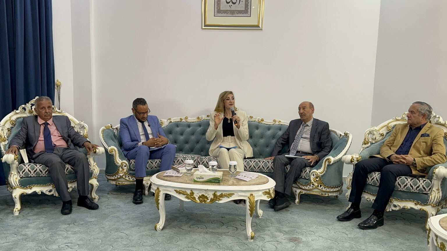 النادي الثقافي العربي في الشارقة ينظم جلسة عن الثنائية الضدية