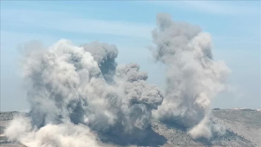 غارات إسرائيلية على النبطية جنوب لبنان تسبب حرائق بالأحراج