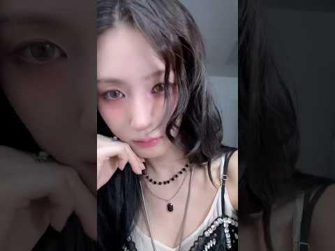 251029 𝑺𝒐𝒎𝒆 𝒎𝒐𝒎𝒆𝒏𝒕𝒔 𝒓𝒆𝒎𝒂𝒊𝒏 𝒗𝒊𝒗𝒊𝒅