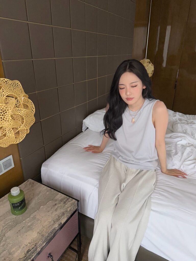 251001 Ningning Weibo Update