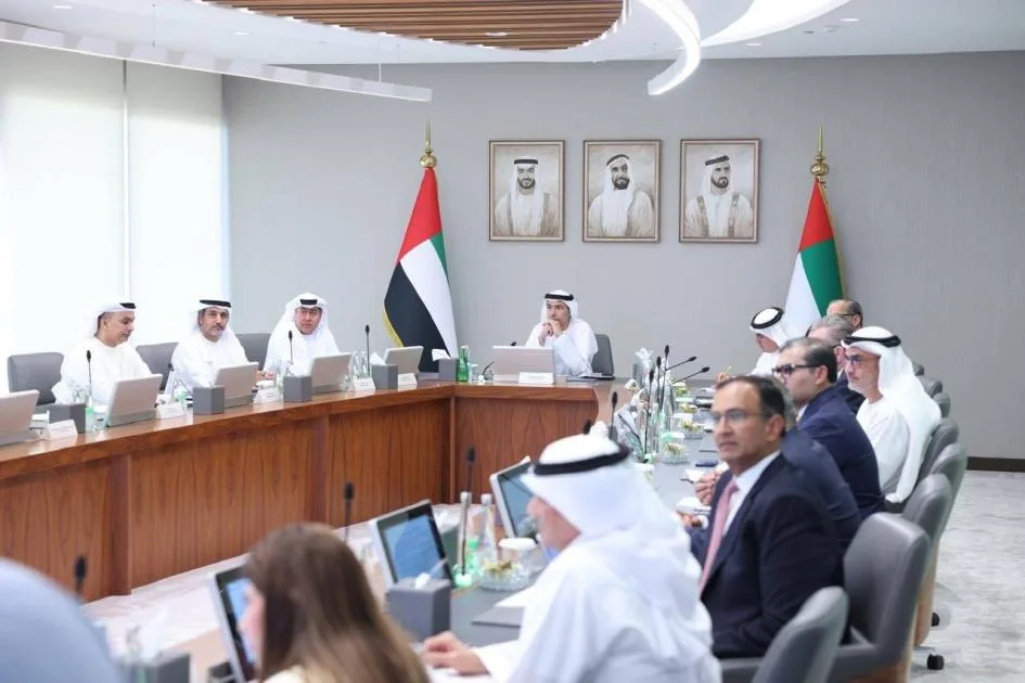 «المصرف المركزي يتباحث مع الرؤساء التنفيذيين للبنوك حول المبادرات الاستراتيجية»