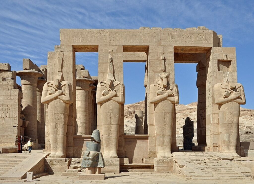 مصر تعيد الحياة لمعبد الرامسيوم في مشروع ترميم ضخم بعد قرون من الإهمال- صورة أرشيفية