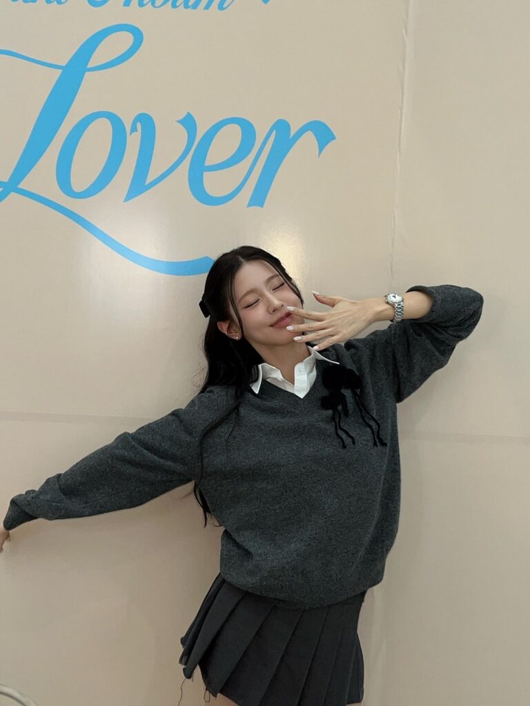 251105 - تحديث مييون على الانستقرام