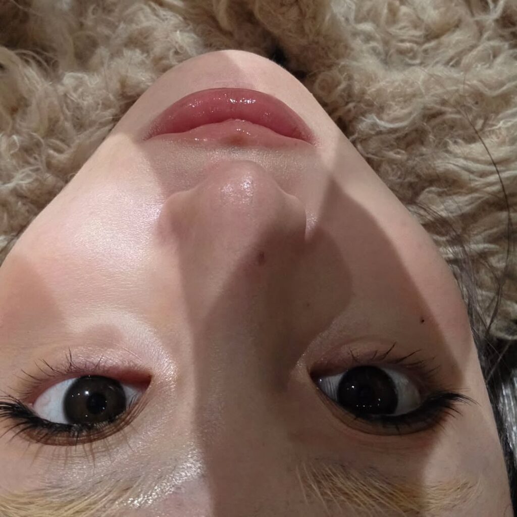 251107 تحديث انستقرام هوه يونجين (2)