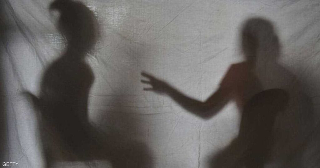 من العشق إلى الجريمة.. كواليس مأساة تتكرر في البيوت المصرية من العشق إلى الجريمة.. كواليس مأساة تتكرر في البيوت المصرية