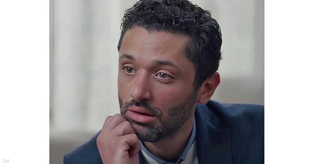 طلاق كريم محمود عبدالعزيز يشغل الوسط الفني.. وفنانون يتدخلون