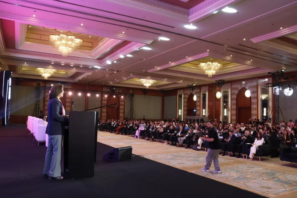 «منتدى مصر للإعلام» يختتم دورته الثالثة باستطلاع «الطريق الصحيح» للمهنة - الشرق الأوسط