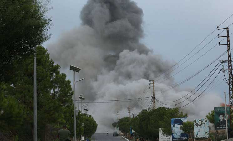 شهيد بغارة إسرائيلية على بلدة البيسارية جنوب لبنان- (فيديو)