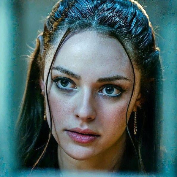 Danielle Rose Russell