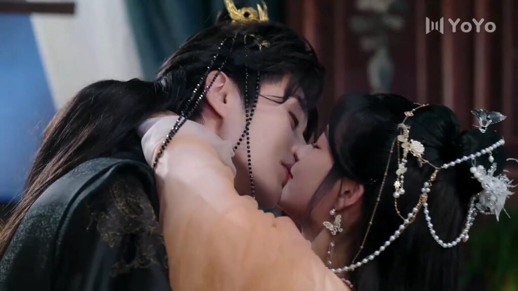 زوجتـه حامل و لا يصدق من السعادة❤️Tales of Palace Schemes