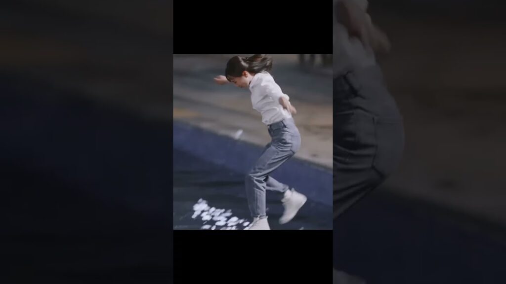 😭😭💔💔 #ariverrunsthroughit #wangruichang #huyixuan #cdrama #youku #shorts #上游 #richardswang