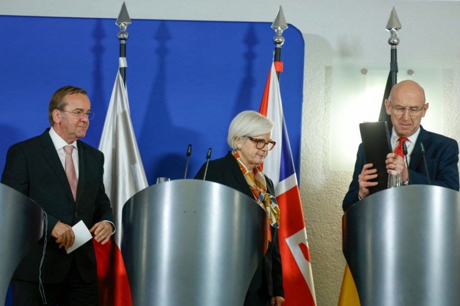 خمس دول أوروبية منضوية في حلف الأطلسي تتعهّد التصدي لـ"تهديدات هجينة"