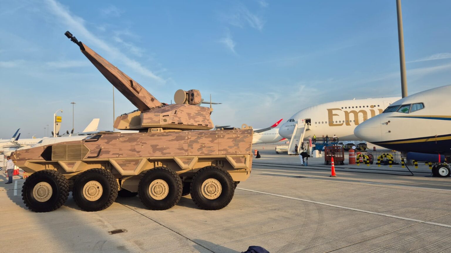 انطلاق معرض دبي للطيران في دورته الـ19 انطلاق معرض دبي للطيران في دورته الـ19