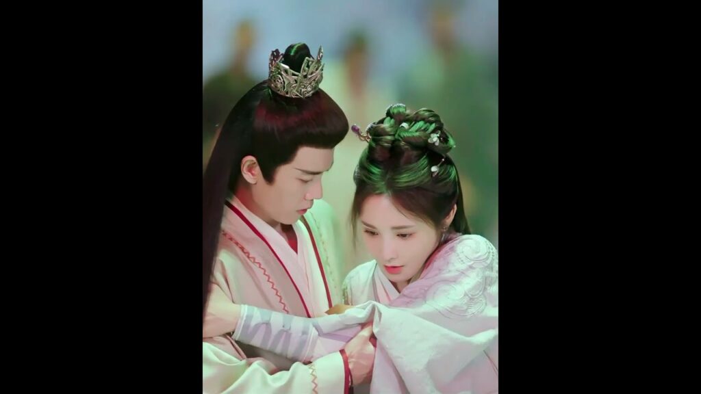 😍😍 #renjialun #allenren #pengxiaoran #LoveandCrown #凤凰台上 #YOUKU #优酷 #الحب_و_التاج #shorts #cdrama