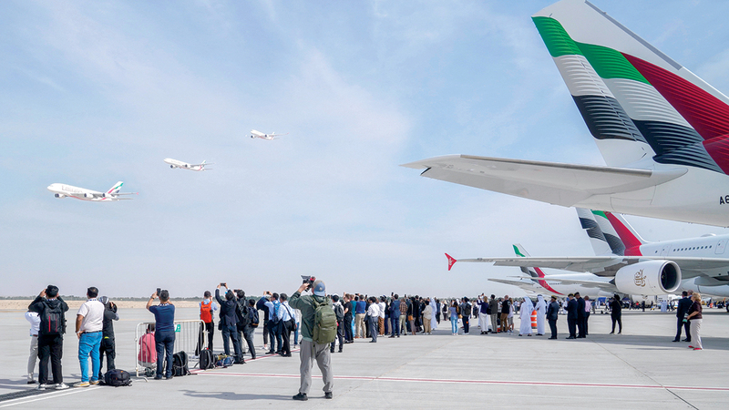 82 ألف زائر لأسطول «طيران الإمارات» في معرض دبي للطيران