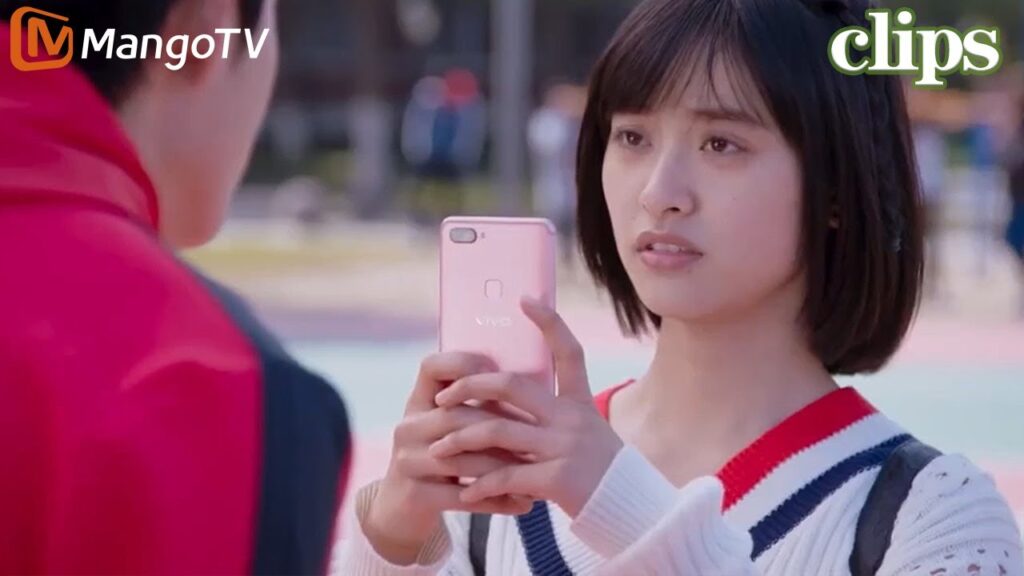 اعتقد دو مينغ سي أن سان تساي كانت تلتقط له صورًا سرًا.. يا له من شخص غير معقول