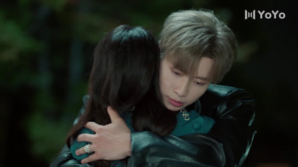 الرئيس المغرور  يمسح دموعها و يعانقها و يقرر ان يتزوجها ❤️🔥 ( ارواح ضائعة على الطريق )