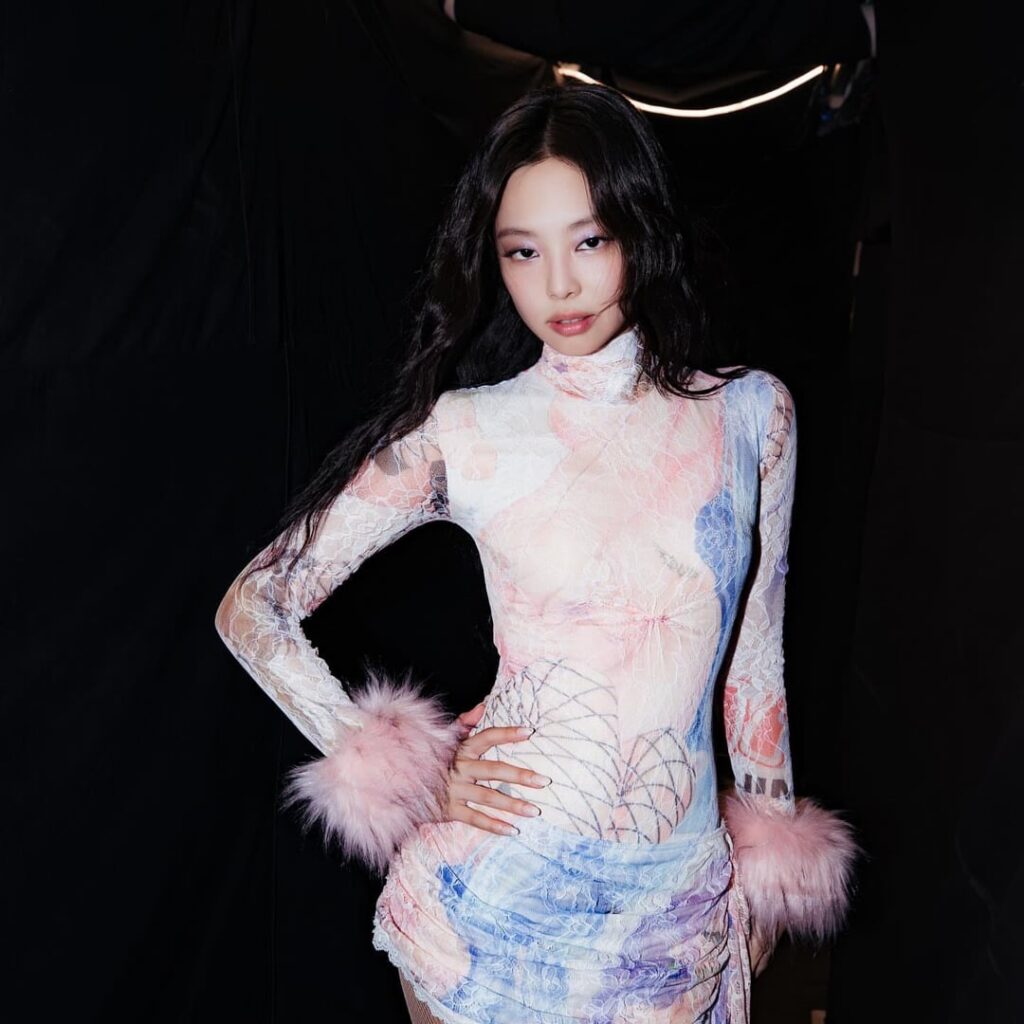 251125 تحديث جيني على الانستقرام