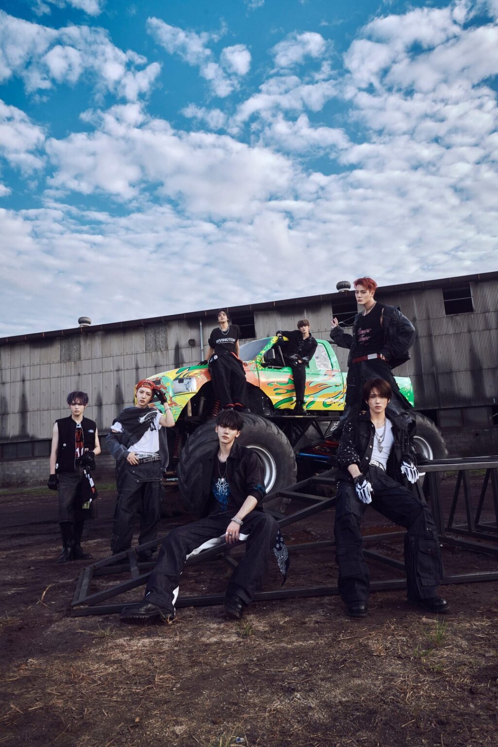 NCT DREAM - الألبوم المصغر السادس "Beat It Up" (الصورة المفاهيمية - BRING IT ON: No Backing Down)