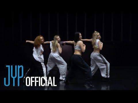 الفتيات - ليتل ميس (ممارسة الرقص)