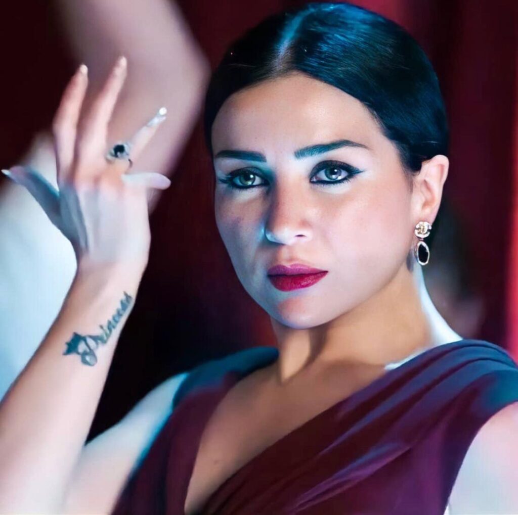 مي عز الدين