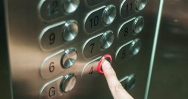 إصابة شخصين فى حادث سقوط أسانسير داخل مول بمدينة نصر