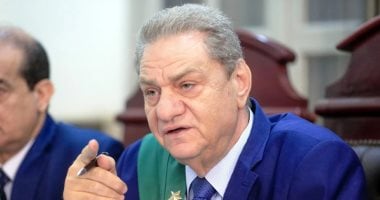 تاجرا بالعملة الصعبة العهدة فى السوق السوداء.. تحقيقات حبس موظفين ببنك شهير تاجرا بالعملة الصعبة العهدة فى السوق السوداء.. تحقيقات حبس موظفين ببنك شهير