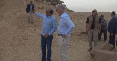 ملك بلجيكا في جولة خاصة بسقارة وأبو صير بعد افتتاح المتحف المصري الكبير