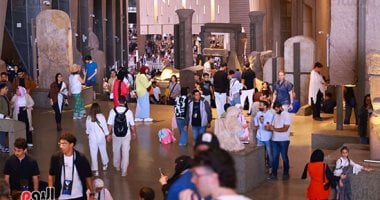 مسئول بالمتحف الكبير: 20 ألف زائر خلال اليوم الأول من فتحه للجمهور.. صور مسئول بالمتحف الكبير: 20 ألف زائر خلال اليوم الأول من فتحه للجمهور.. صور