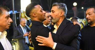 أحمد السقا وياسر جلال وريهام حجاج فى عزاء والد محمد رمضان.. صور